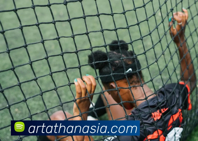 保罗幽默回应弗兰克承诺快船退役其3号球衣的趣事